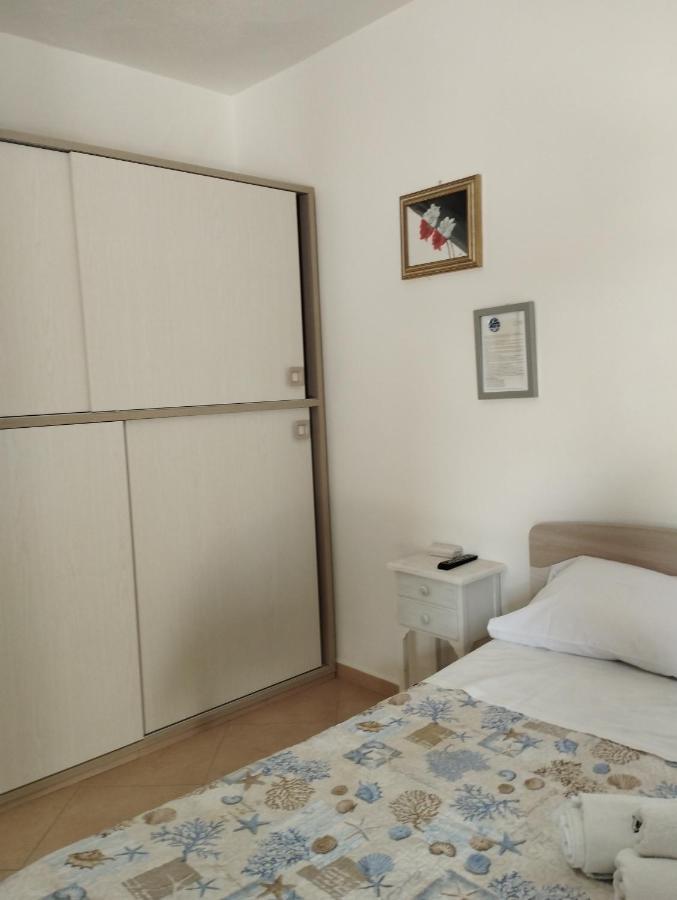 Affitta Camere Zio Peppe San Teodoro  Extérieur photo